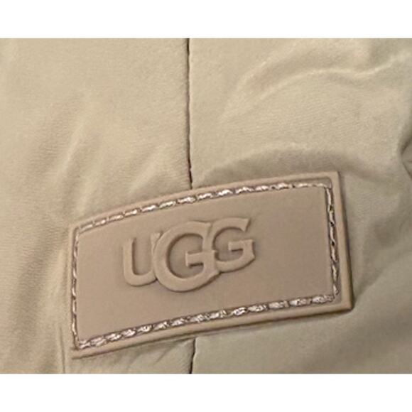 UGG® Plushwarmer Tall for Women XS NWT - Picture 3 of 8